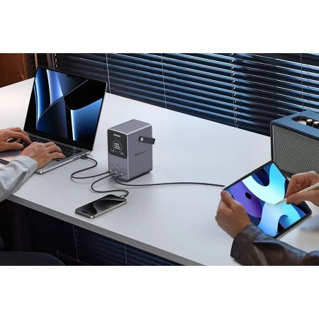 ПЗУ UGREEN PB770 48000mAh 300W Fast Charging Power Bank
