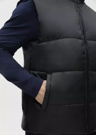 Жилет унисекс STAN утепленный таффета 210T,200, 84, Чёрный,  (20)  (52/XL)